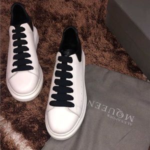 Alexander McQueen leather platform sneakers
